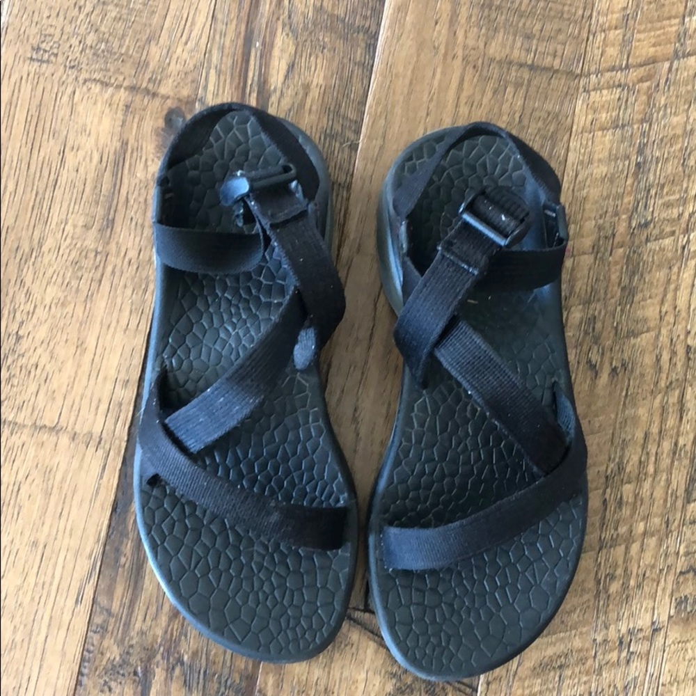 Size 7 Chacos